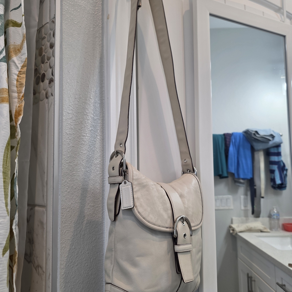 Coach Soho Vintage Cream Leather Shoulder And/or Crossbody Bag - Picture 4 of 9